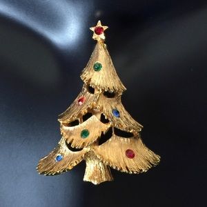 Vintage JJ Christmas Tree Brooch